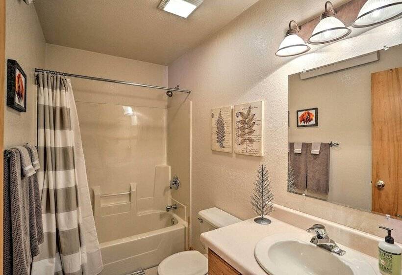 Black Hills Cabin ~ 2 Mi To Terry Peak!