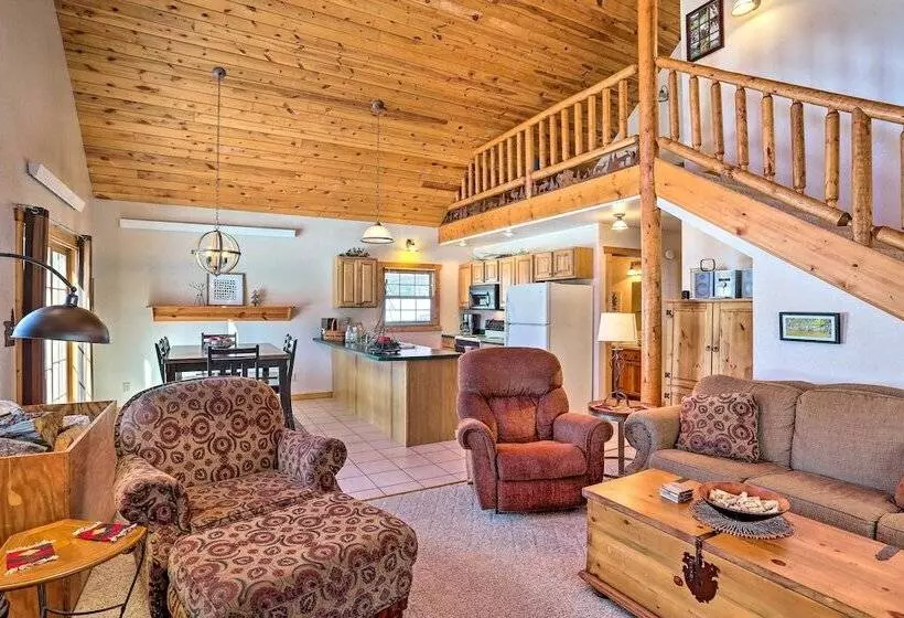 Black Hills Cabin ~ 2 Mi To Terry Peak!