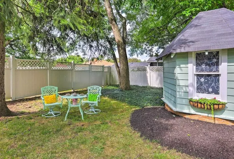 Bright Parma Home W/ Outdoor Space < 10 Mi To Dtwn