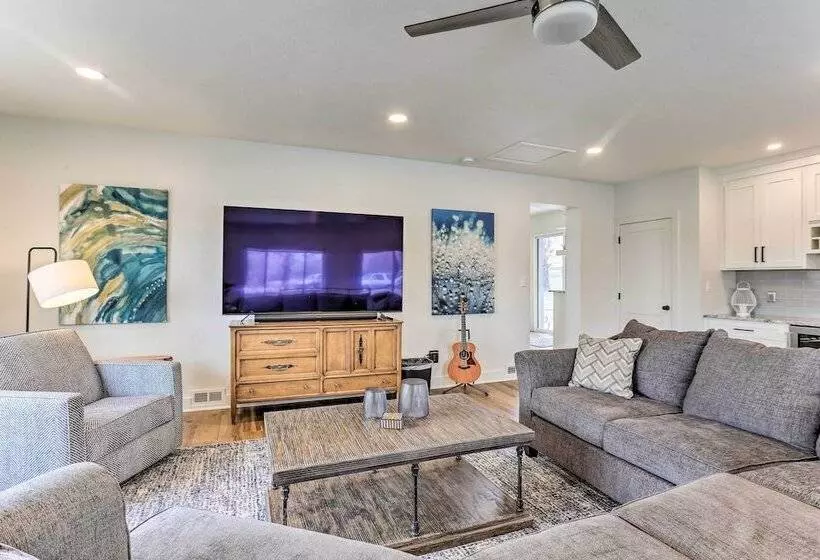 2 Mi To Dtwn Castle Rock: Home W/ Furnished Patio