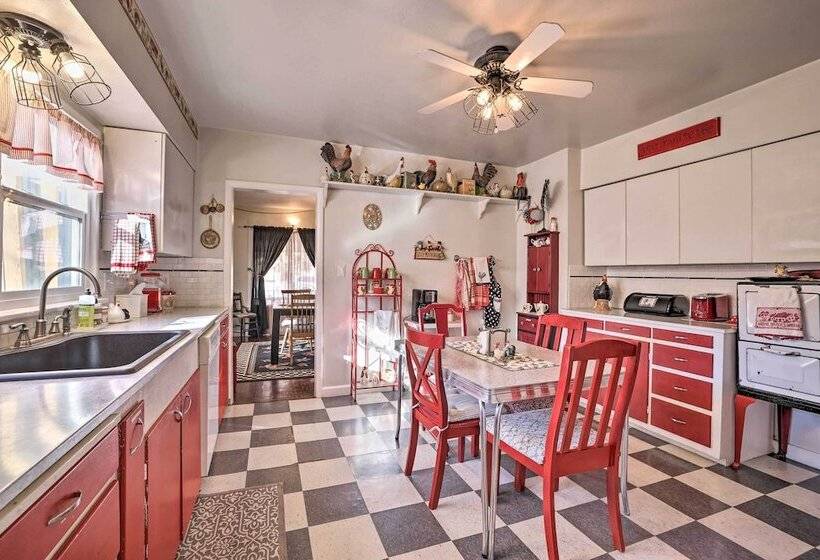 Charming Cedar City Retreat   Walk To Downtown!