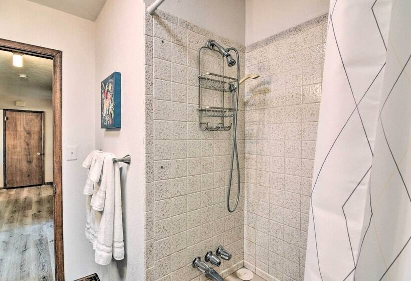 Charming Leadville Retreat W/ Private Hot Tub