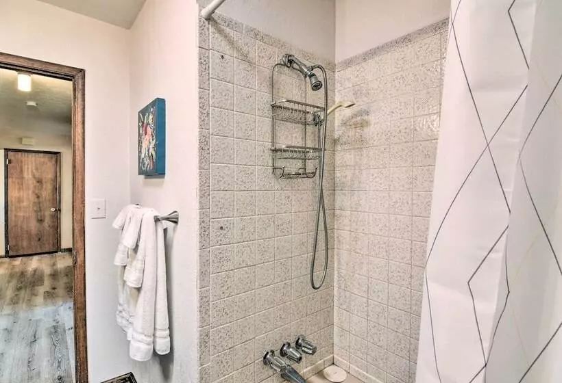 Charming Leadville Retreat W/ Private Hot Tub