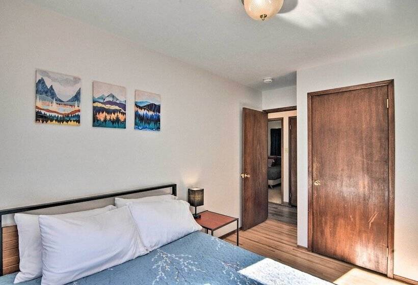 Charming Leadville Retreat W/ Private Hot Tub