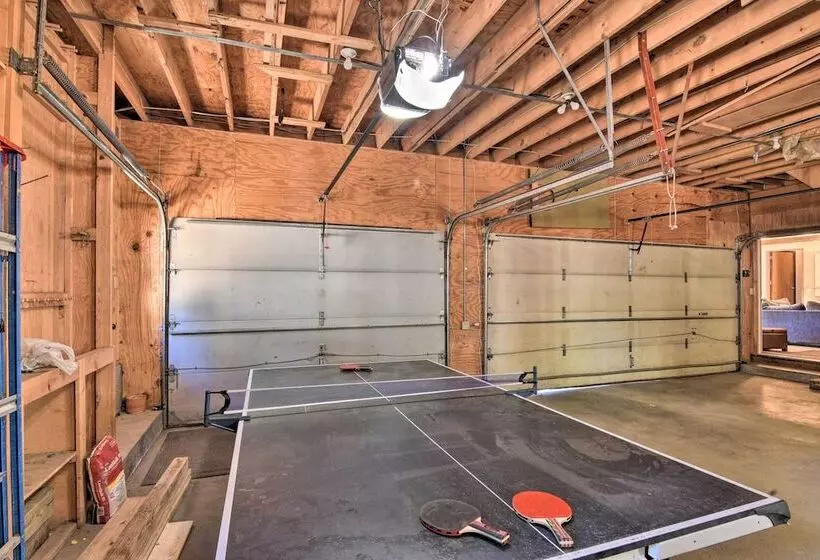 Charming Leadville Retreat W/ Private Hot Tub