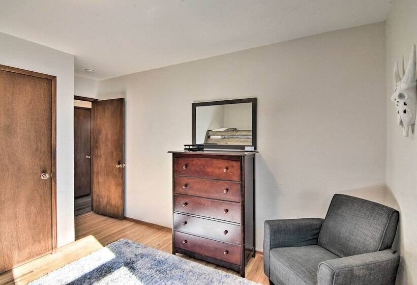 Charming Leadville Retreat W/ Private Hot Tub