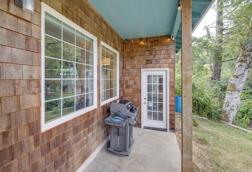 Charming Rockaway Beach House, Walk To Ocean!