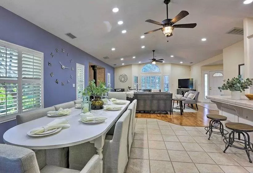 Chic Ranch Style Home On 33 Acre Walnut Ranch