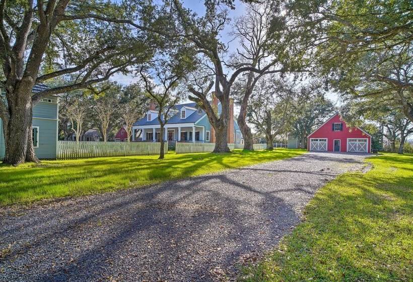 Tranquil Bayou Country Home W/ Pond: 8 Mi To Houma
