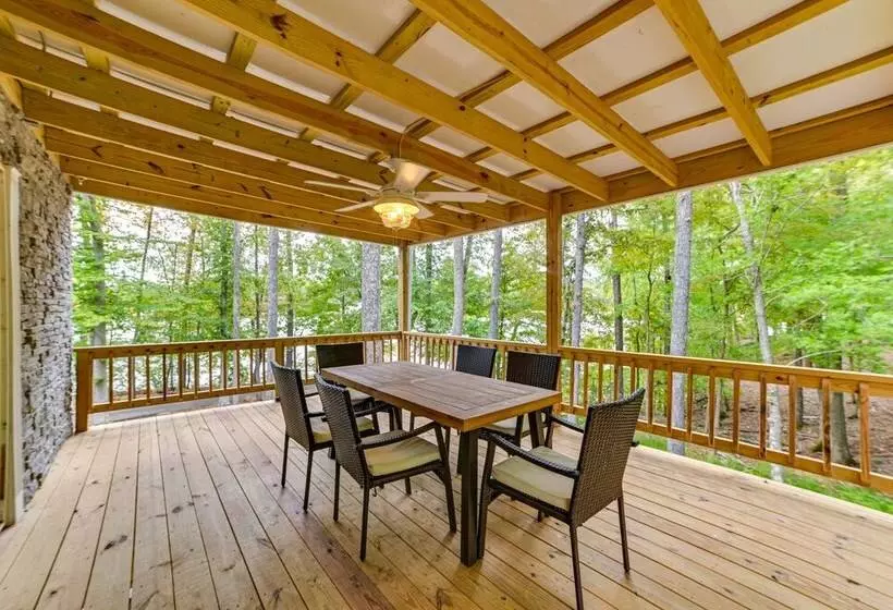 Lake Escape In Cadiz W/ Dock: Families Welcome!