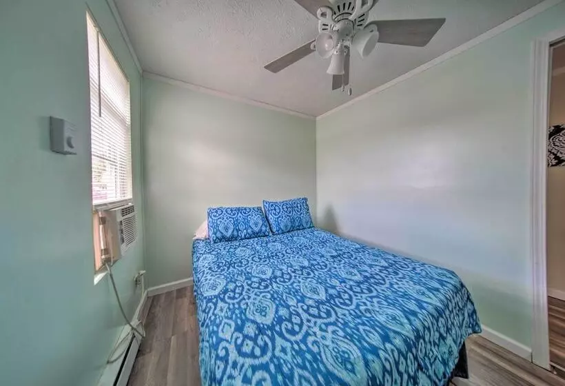 Geneva On The Lake Cottage W/ Patio: Walk To Shore