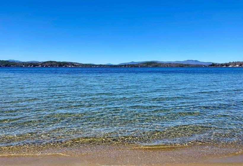 Laconia Hideaway < 2 Miles To Lake Winnipesaukee!