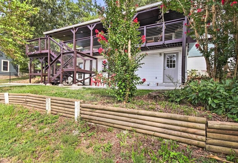 Dock, Deck & Boat Slip: Lakefront Eucha Home