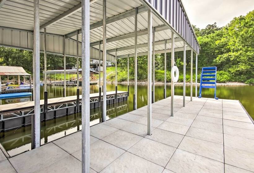 Dock, Deck & Boat Slip: Lakefront Eucha Home