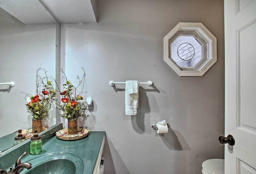 Lake Access, Hot Tub & 2 Decks: Ortonville Retreat