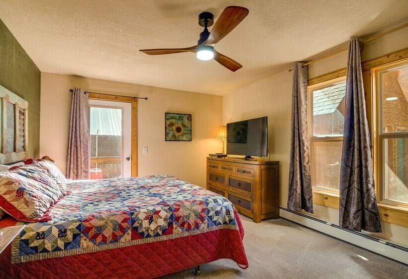 Rustic Pagosa Springs Cabin W/ Hot Tub + Game Room