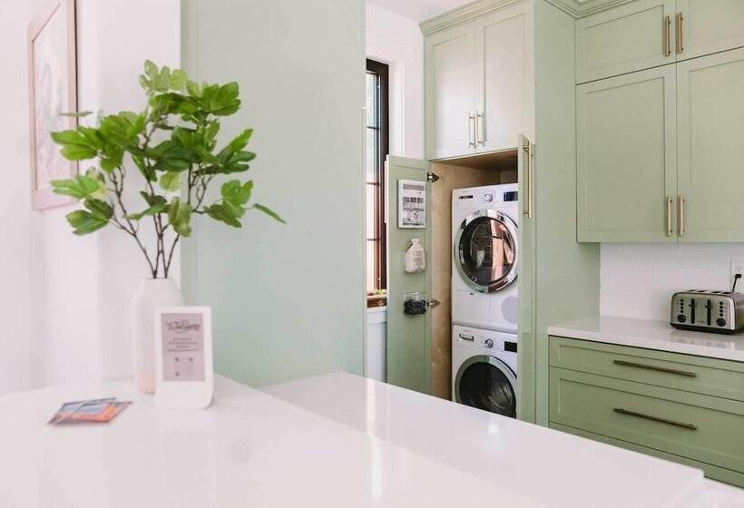 Sacramento Guest House W/ Patio ~ 5 Mi To Downtown