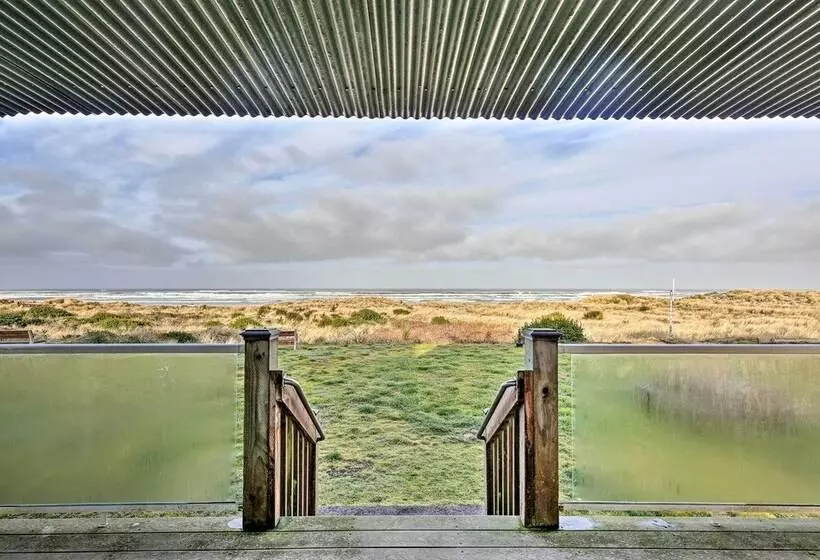 Sanderling Sea Cottages, Unit 9 With Ocean Views!