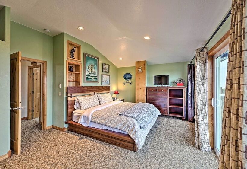 Sanderling Sea Cottages, Unit 9 With Ocean Views!