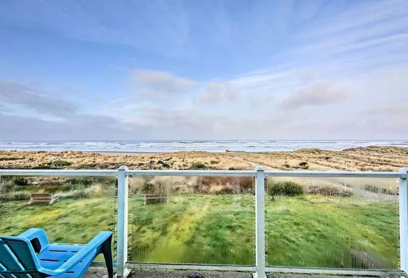Sanderling Sea Cottages, Unit 9 With Ocean Views!