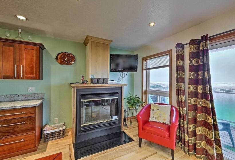 Sanderling Sea Cottages, Unit 9 With Ocean Views!