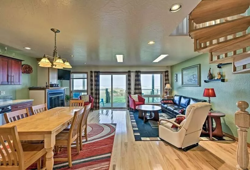 Sanderling Sea Cottages, Unit 9 With Ocean Views!