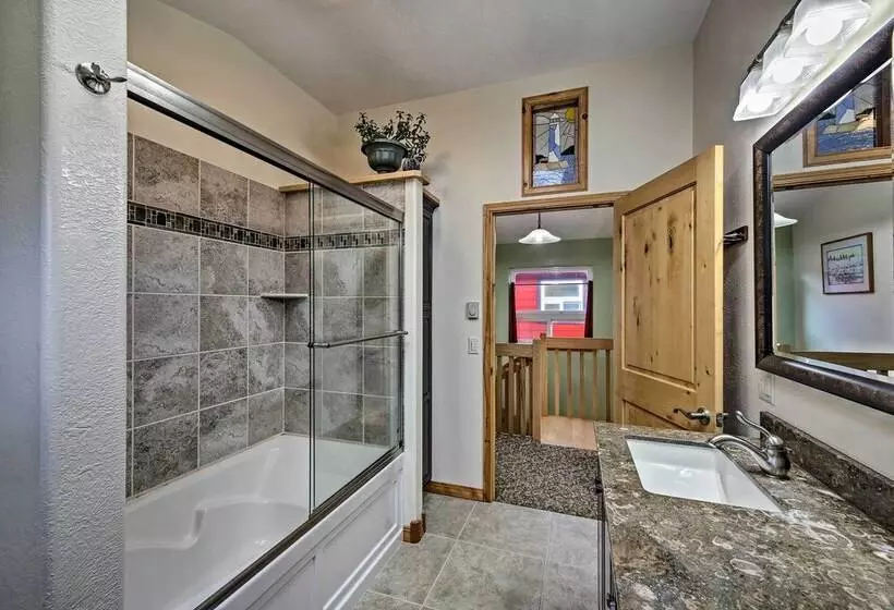 Sanderling Sea Cottages, Unit 9 With Ocean Views!