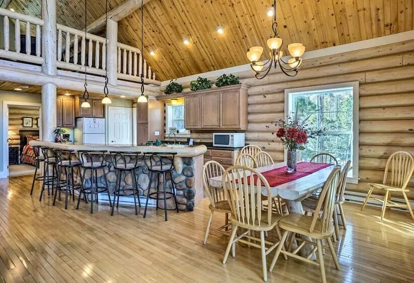Secluded Log Cabin W/ Game Room & Forest Views