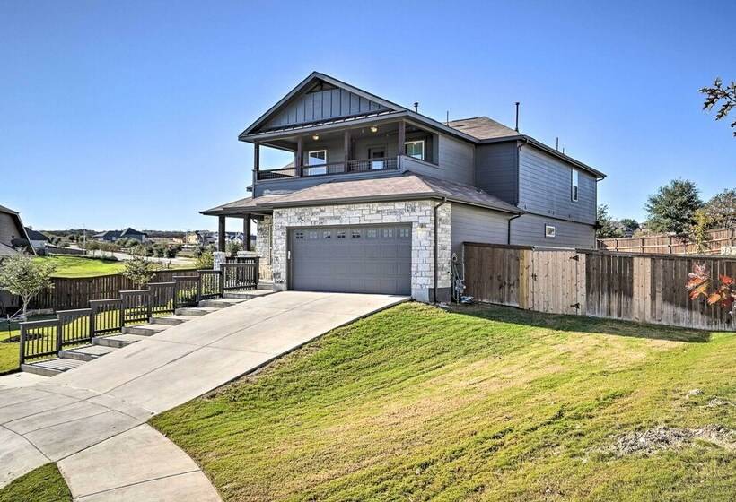 Sleek Schertz House W/ Private Pool & Spa