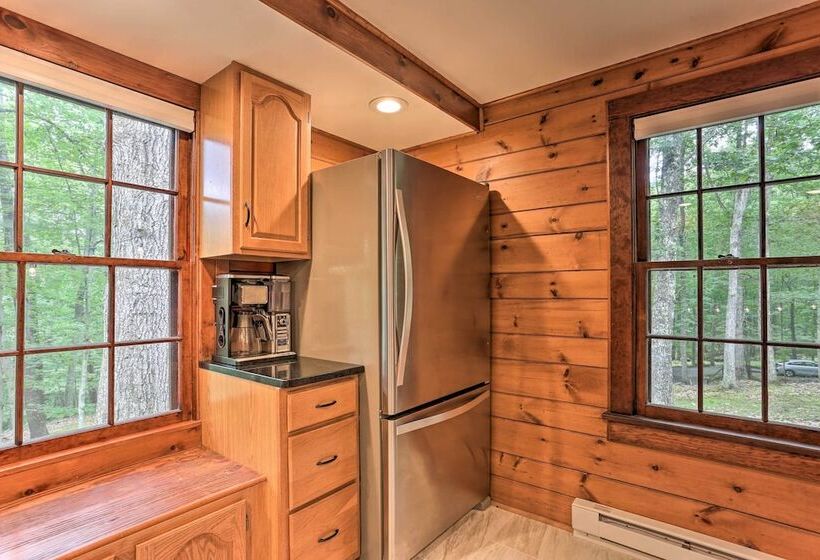 2 Mi To Ski Big Bear: Hilltop Gem W/ Fire Pit