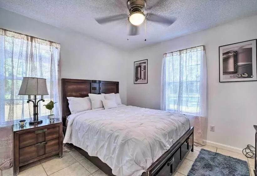 Sunny Abode, 10 Mi To University Of Florida!