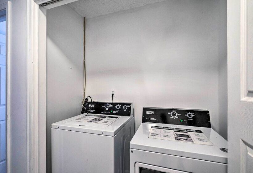 Sunny Abode, 10 Mi To University Of Florida!