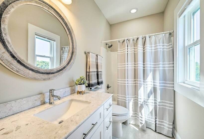 Surf City House ~ 400 Ft Walk To Beach W/ Decks!