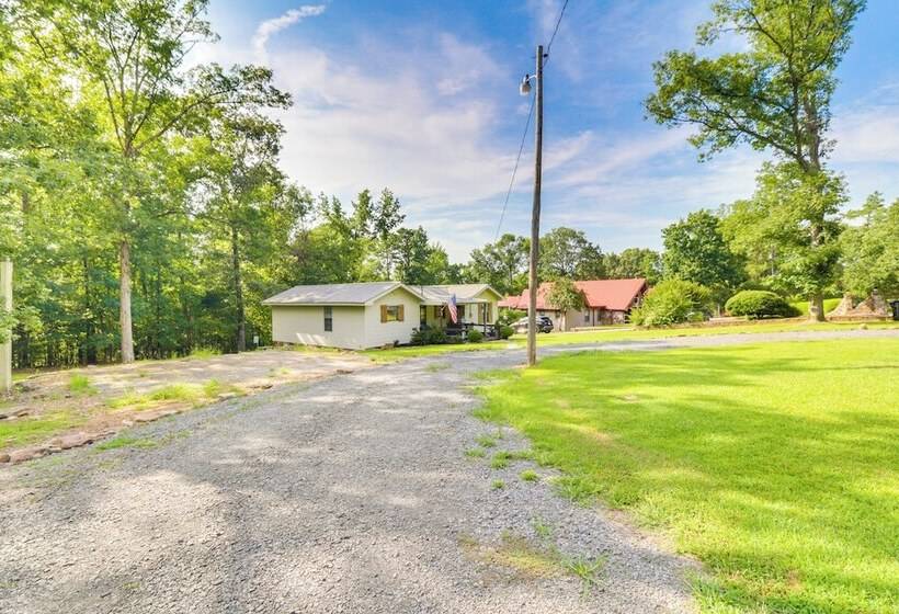 Waterfront Greers Ferry Lake Vacation Rental!