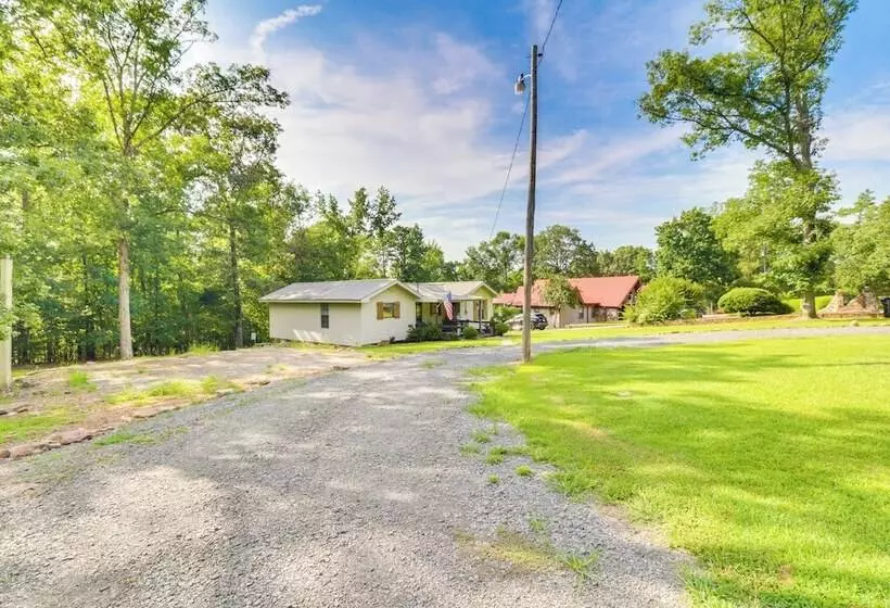 Waterfront Greers Ferry Lake Vacation Rental!