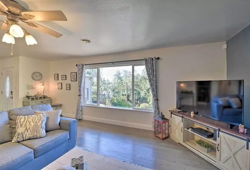 Wine Lovers Garden Oasis In Sutter Creek!