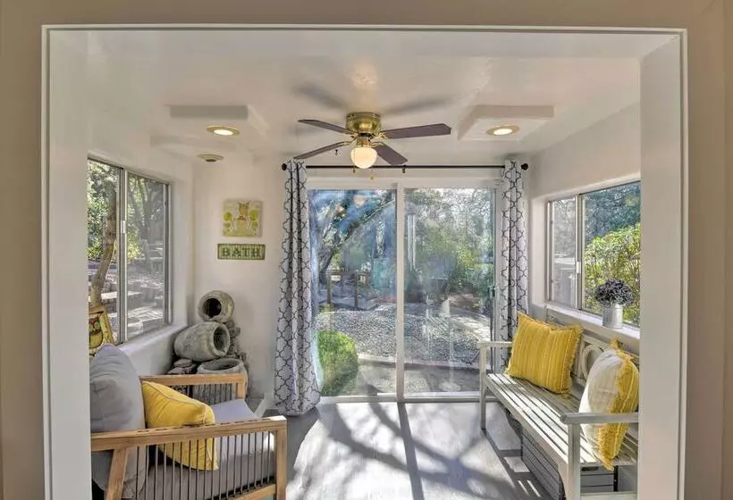 Wine Lovers Garden Oasis In Sutter Creek!