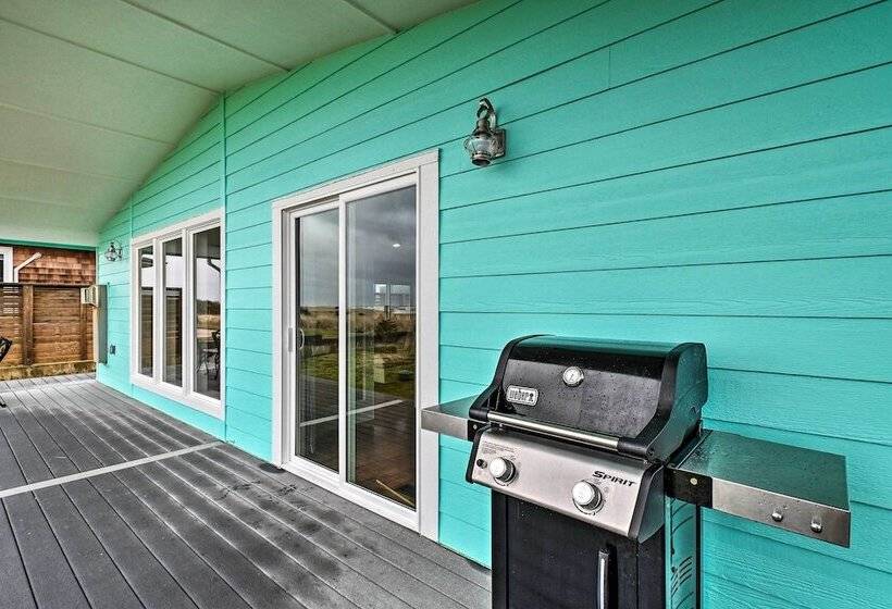 Beachfront Westport Home W/ Deck!