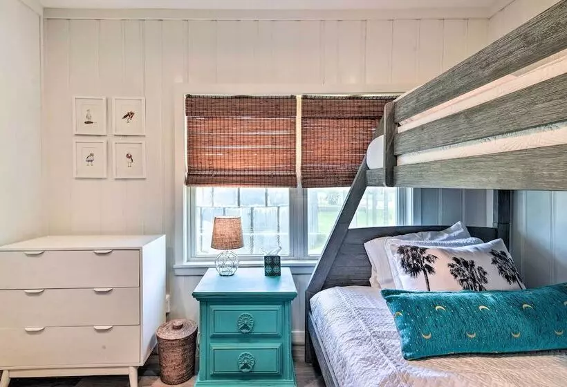 Breezy Surfside Beach Home W/ Deck: Walk To Beach