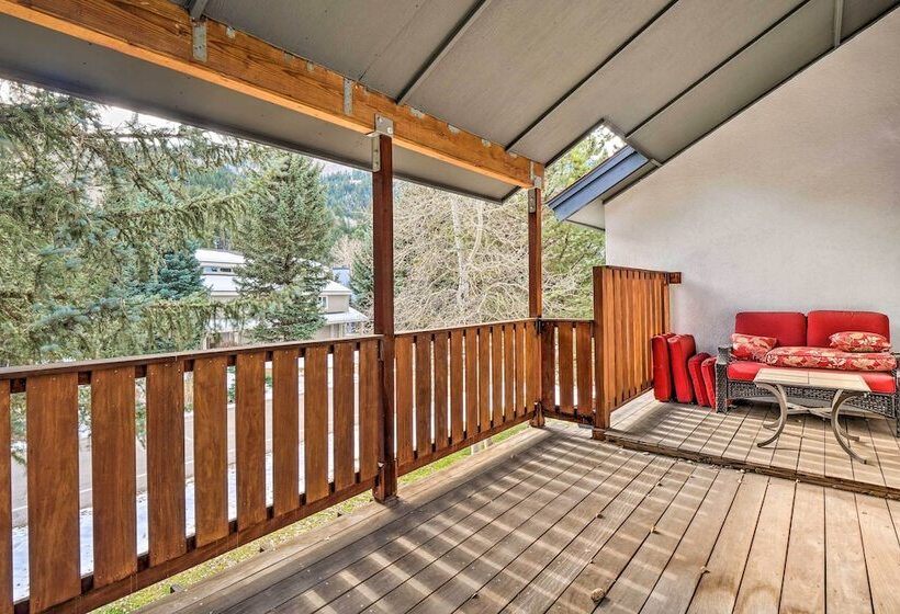 Bright Eagle Vail Escape W/ Deck + Mtn Views!