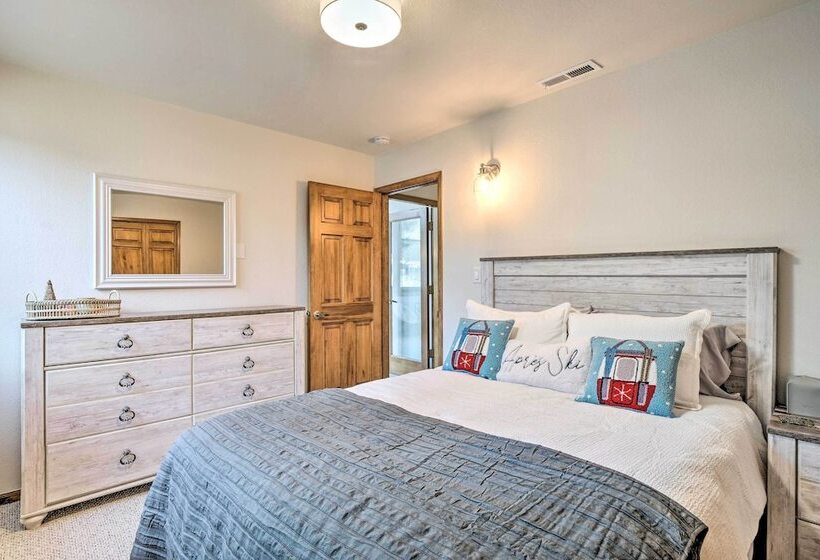 Bright Eagle Vail Escape W/ Deck + Mtn Views!