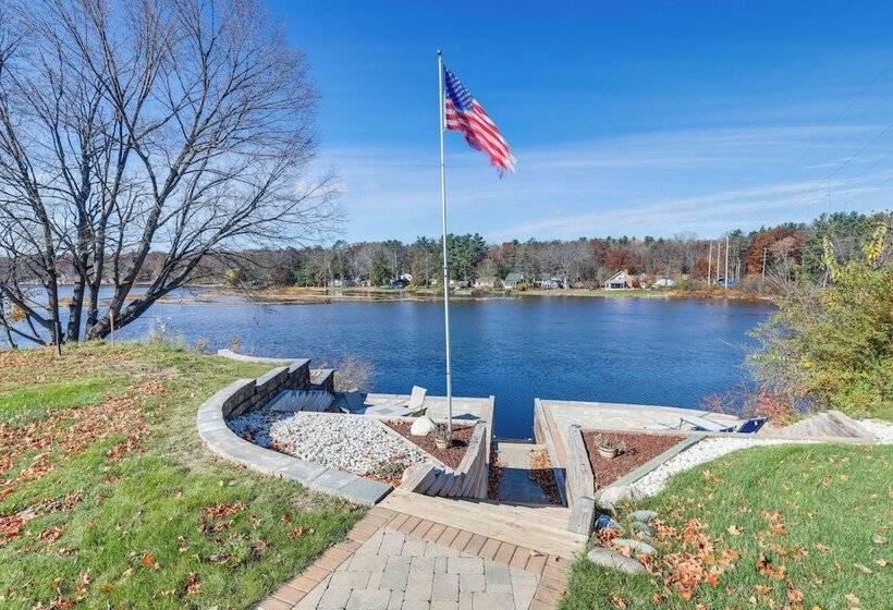 Charming Stanwood Home On Muskegon River!