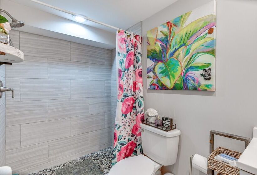 Chic Baltimore Retreat   6 Mi To Downtown!