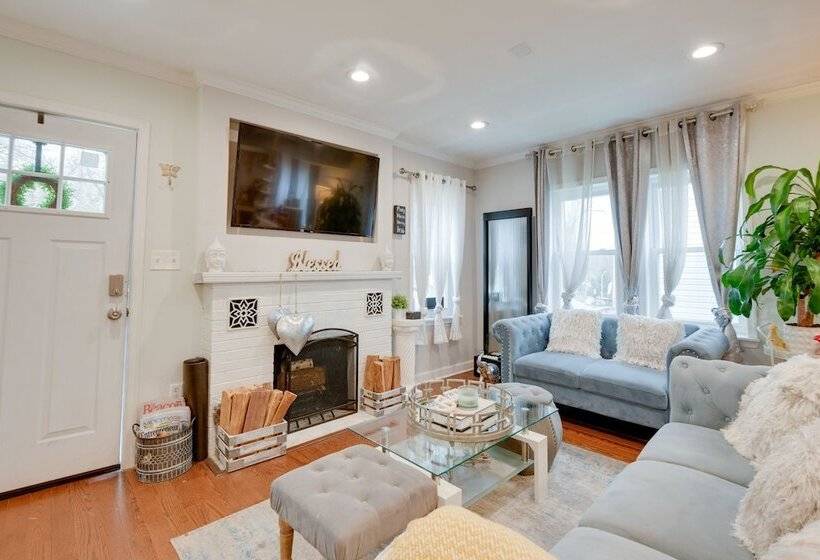 Chic Baltimore Retreat   6 Mi To Downtown!