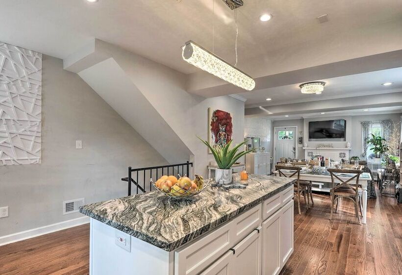 Chic Baltimore Retreat   6 Mi To Downtown!