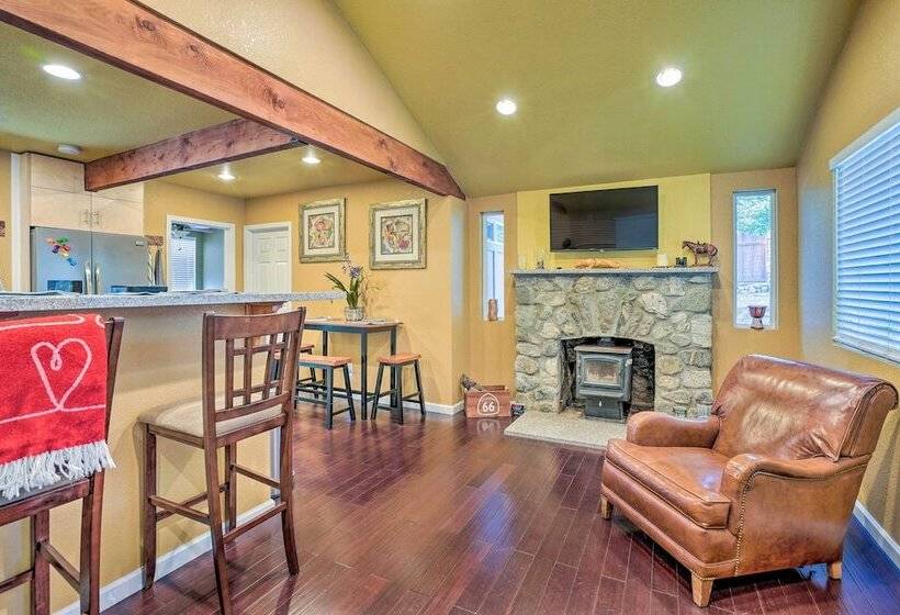 Cozy Cottage W/ Grill 5 Mi To Mt Baldy Resort!