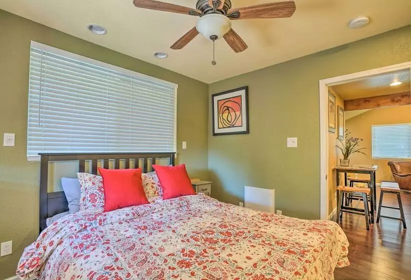 Cozy Cottage W/ Grill   5 Mi To Mt Baldy Resort!