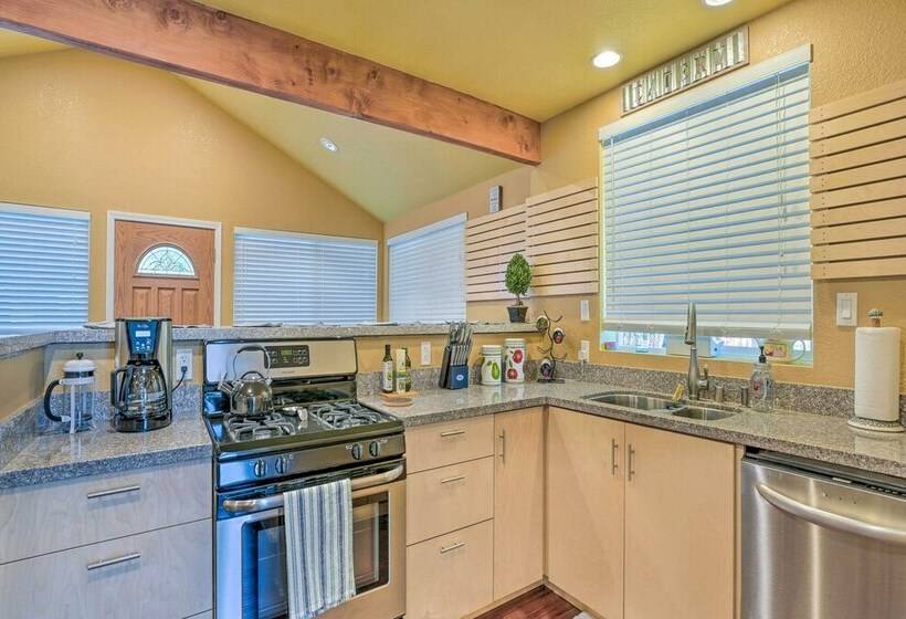 Cozy Cottage W/ Grill 5 Mi To Mt Baldy Resort!