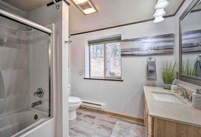 Cozy Home W/ Hot Tub 11 Mi To Rainbow Falls