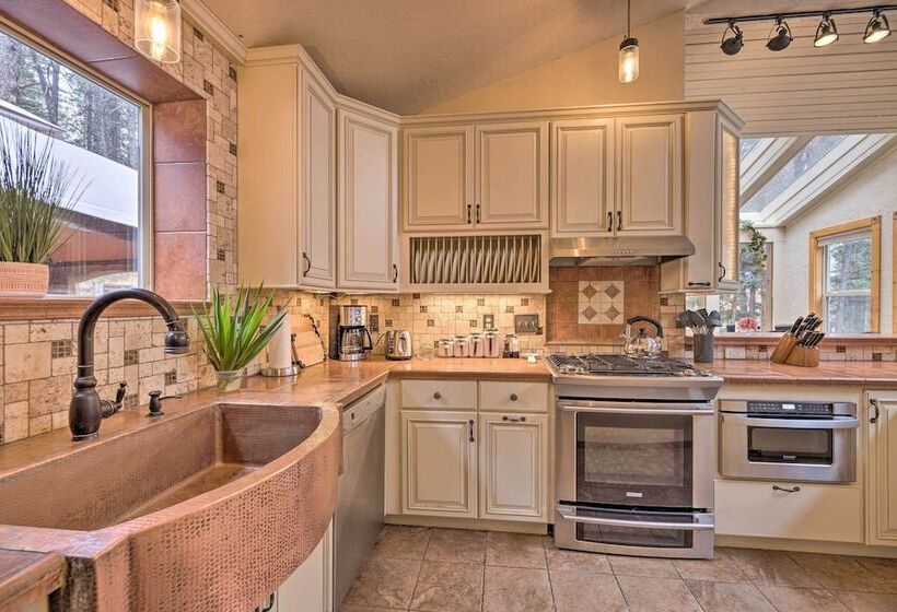 Cozy Home W/ Hot Tub 11 Mi To Rainbow Falls